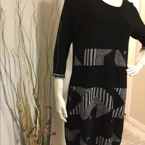 Geometrical BUBBLE DRESS - Picture 6 of 6